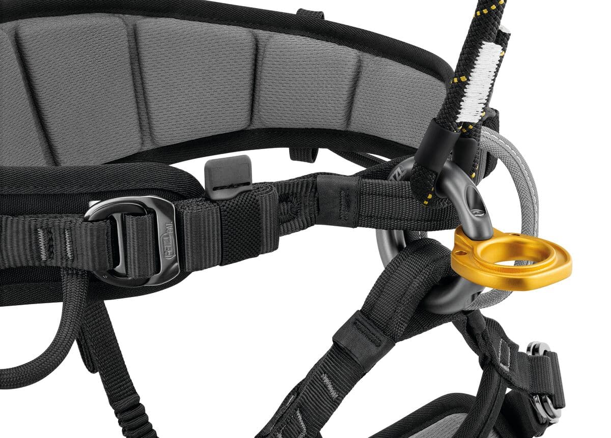 Petzl Ring2Ring Harness attachement point_1