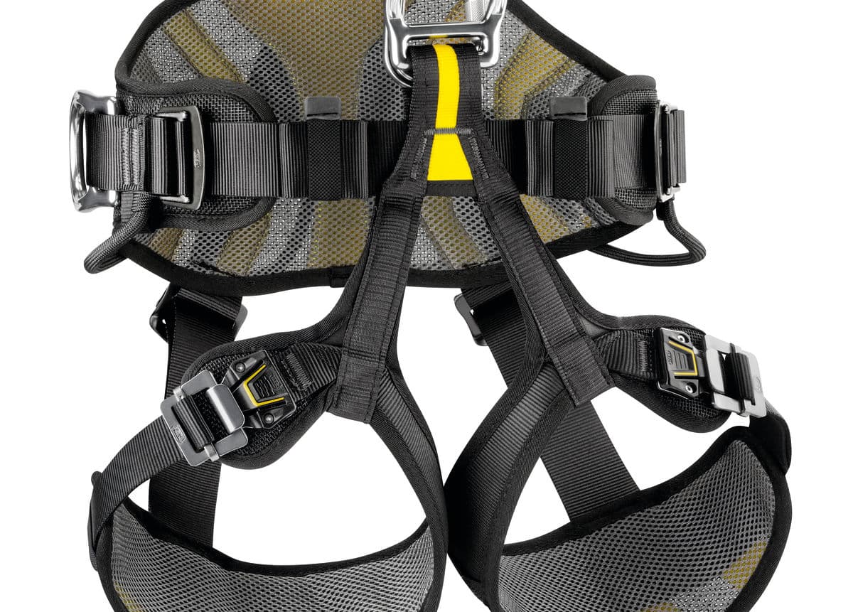 Petzl Avao Bod Fast Harness All Black (European Version)_1