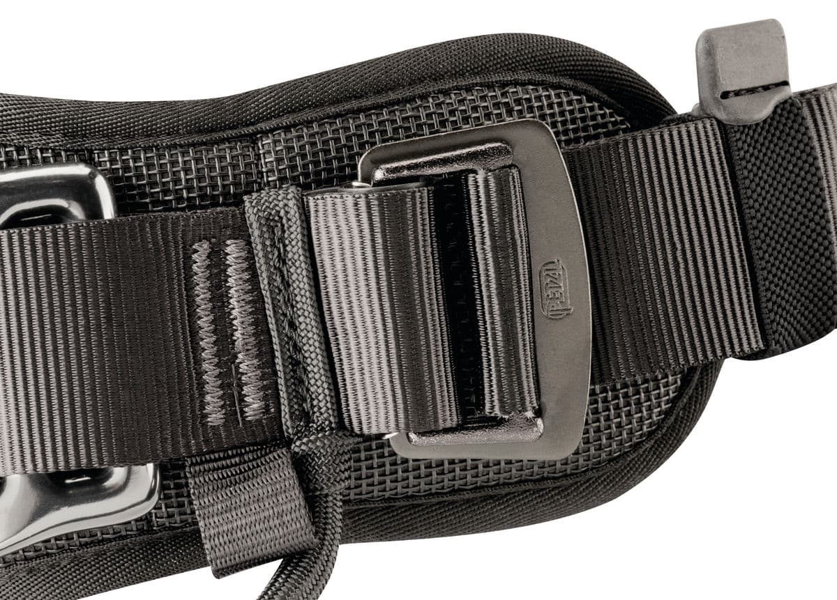 Petzl Avao Sit Harness All Black_1